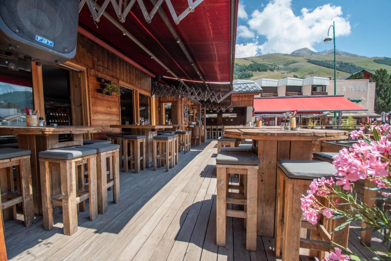 Hotel Le Sherpa Les Deux Alpes Ngoại thất bức ảnh