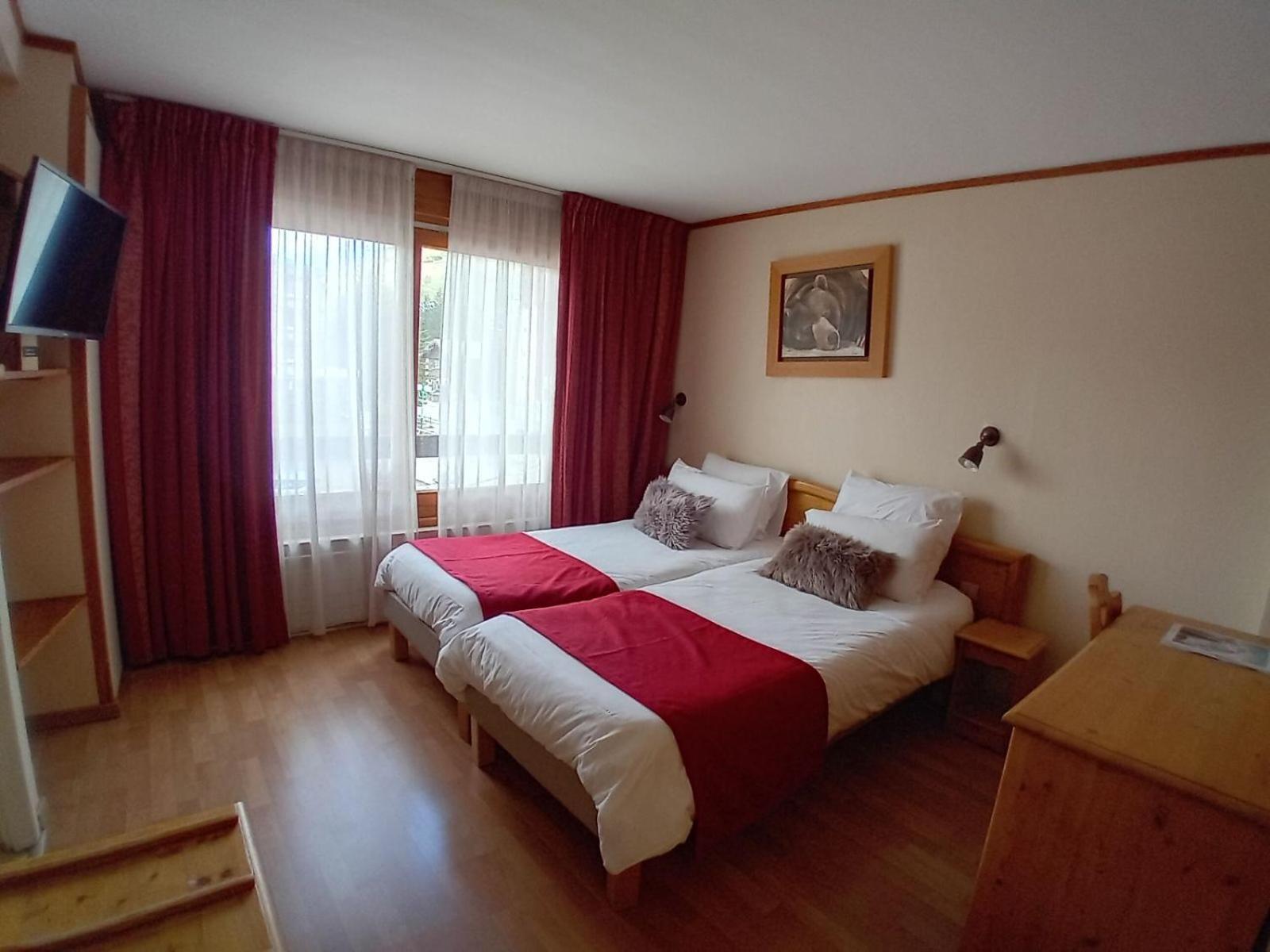 Hotel Le Sherpa Les Deux Alpes Ngoại thất bức ảnh