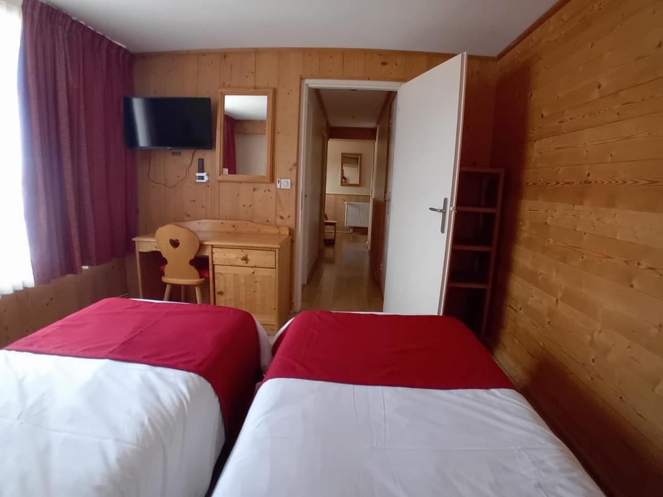 Hotel Le Sherpa Les Deux Alpes Ngoại thất bức ảnh